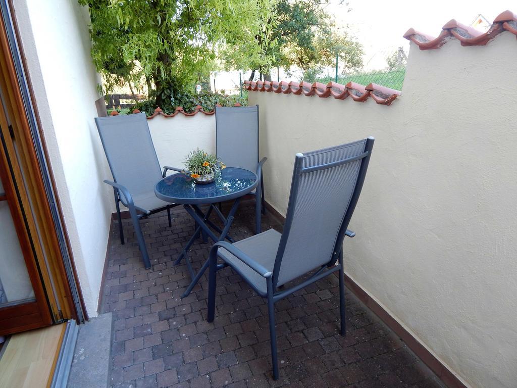 Ferienwohnung Am Alten Berg Ochsenfurt Exterior foto